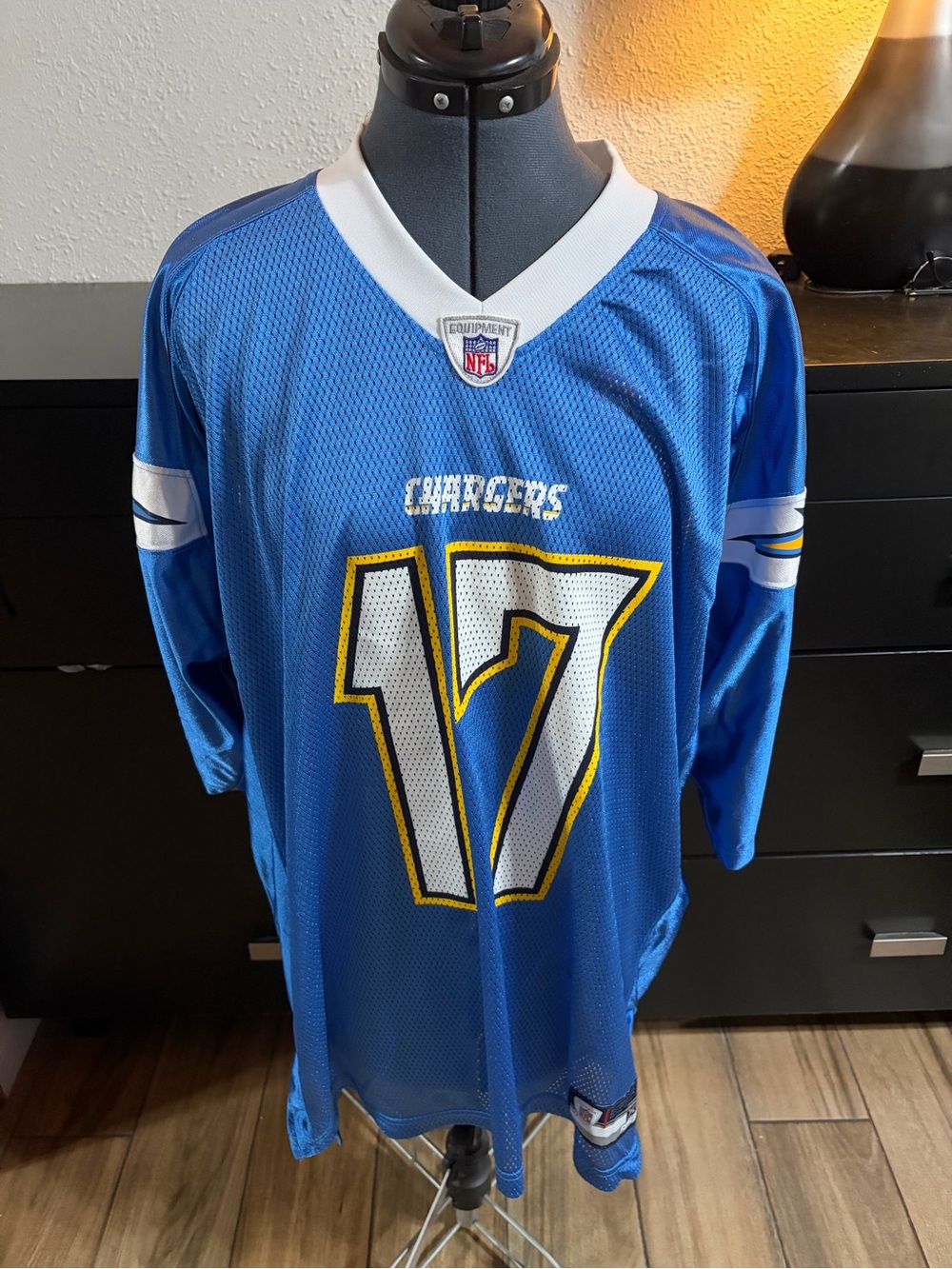 Vintage Reebok San Diego Chargers #17 Philip Rivers alternate